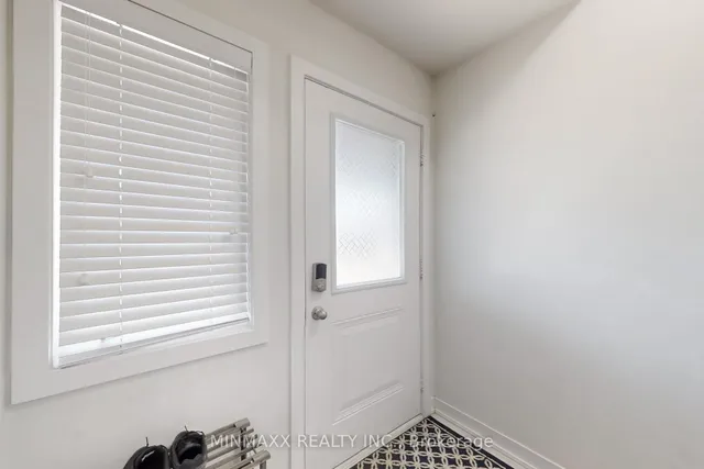 Additional image 6 of 590 North Service Rd Unit 59