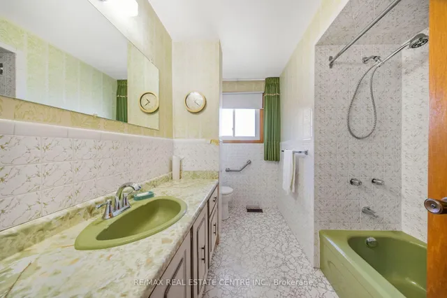 Additional image 20 of 103 Forest Hill Cres