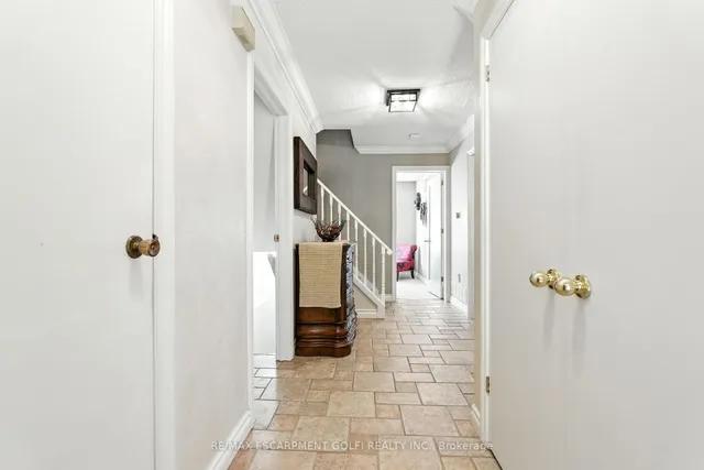 Additional image 3 of 6 Lilac Crt