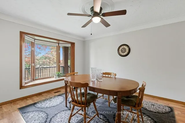 Additional image 16 of 67 Horizon Crt