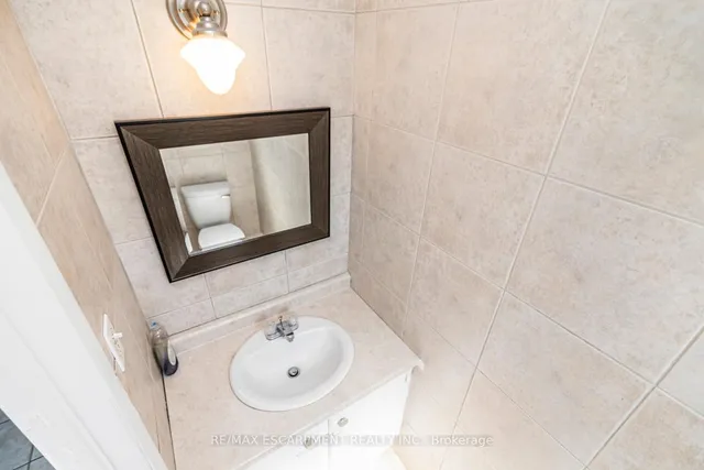 Additional image 13 of 25 Bryna Ave Unit F