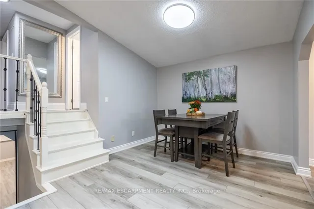 Additional image 11 of 5 Twinoaks Cres