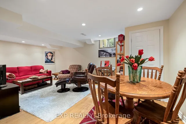 Additional image 24 of 130 Robert St Unit 22