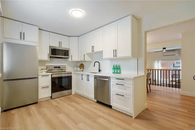 Additional image 17 of 89 Violet Dr