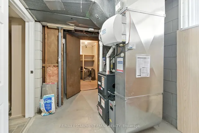 Additional image 37 of 174 Broker Dr