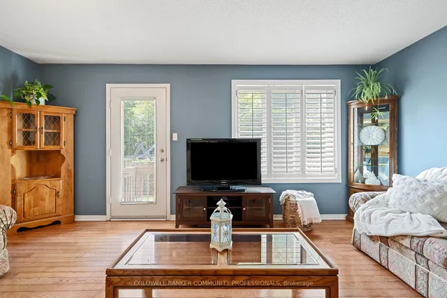 Additional image 19 of 1809 Upper Wentworth St Unit 14