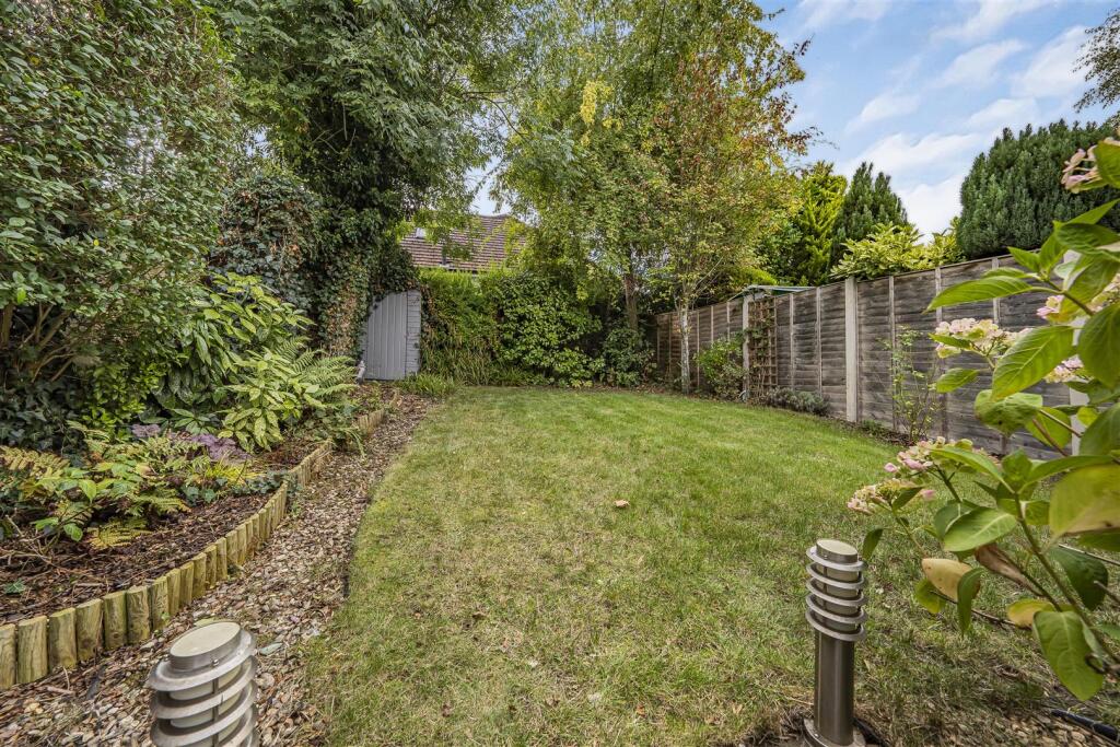 Additional image 19 of Oakwood Road, Bricket Wood, St. Albans