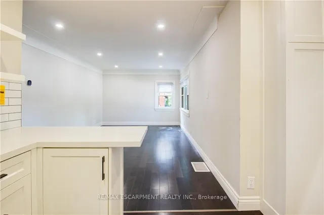 Additional image 15 of 109 TERRACE Dr