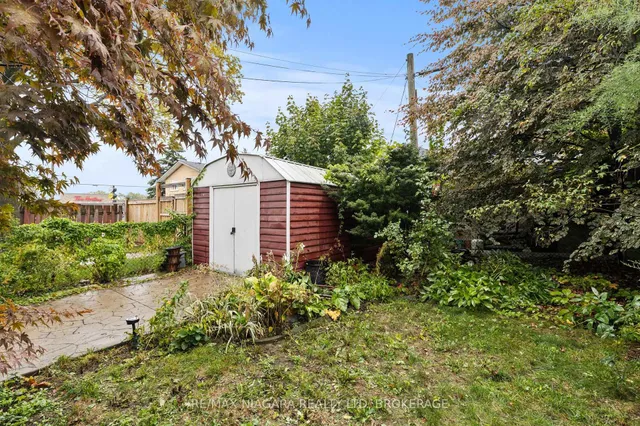 Additional image 29 of 154 Melrose Ave