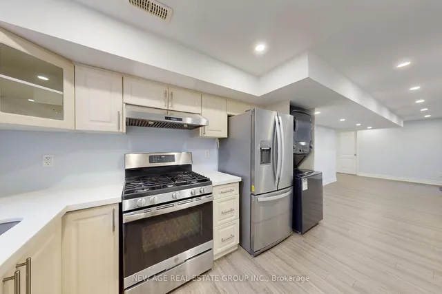 Additional image 37 of 153 Whitlock Ave