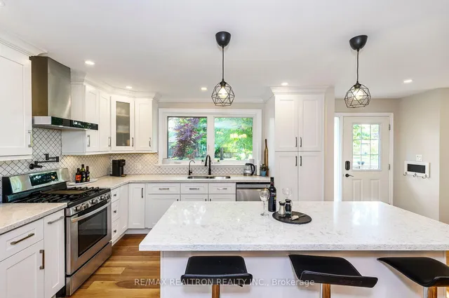 Additional image 4 of 5472 Randolph Cres