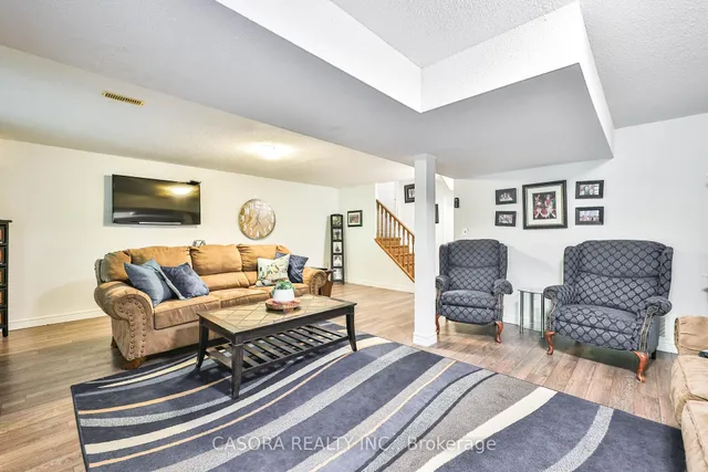 Additional image 24 of 4037 Medland Dr