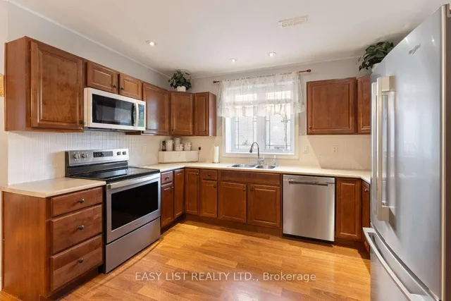 Additional image 40 of 82 Margaret Ave