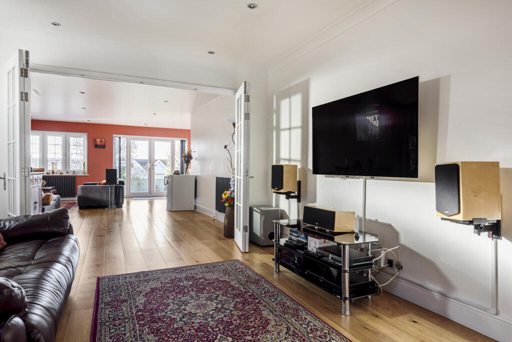 Additional image 7 of Westfields, St Albans, Hertfordshire, AL3