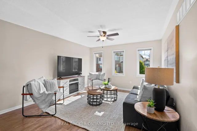 Additional image 20 of 565 Attenborough Terr