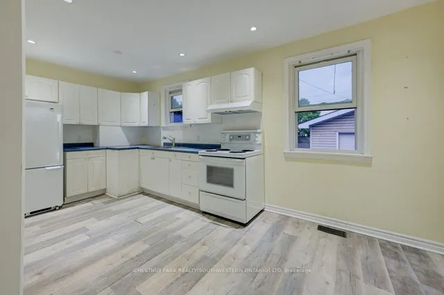 Additional image 12 of 446 Kingsleigh Crt