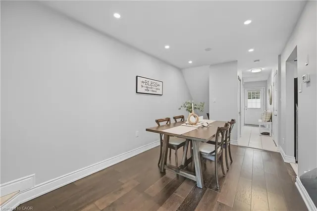 Additional image 5 of 3333 New St Unit 92