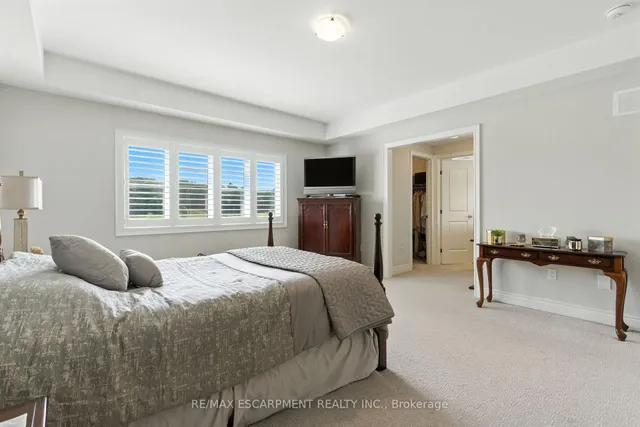 Additional image 33 of 15 Robarts Dr