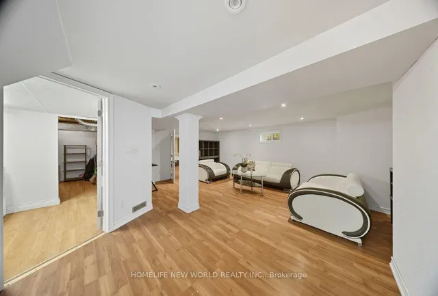 Additional image 19 of 366 East 34th St