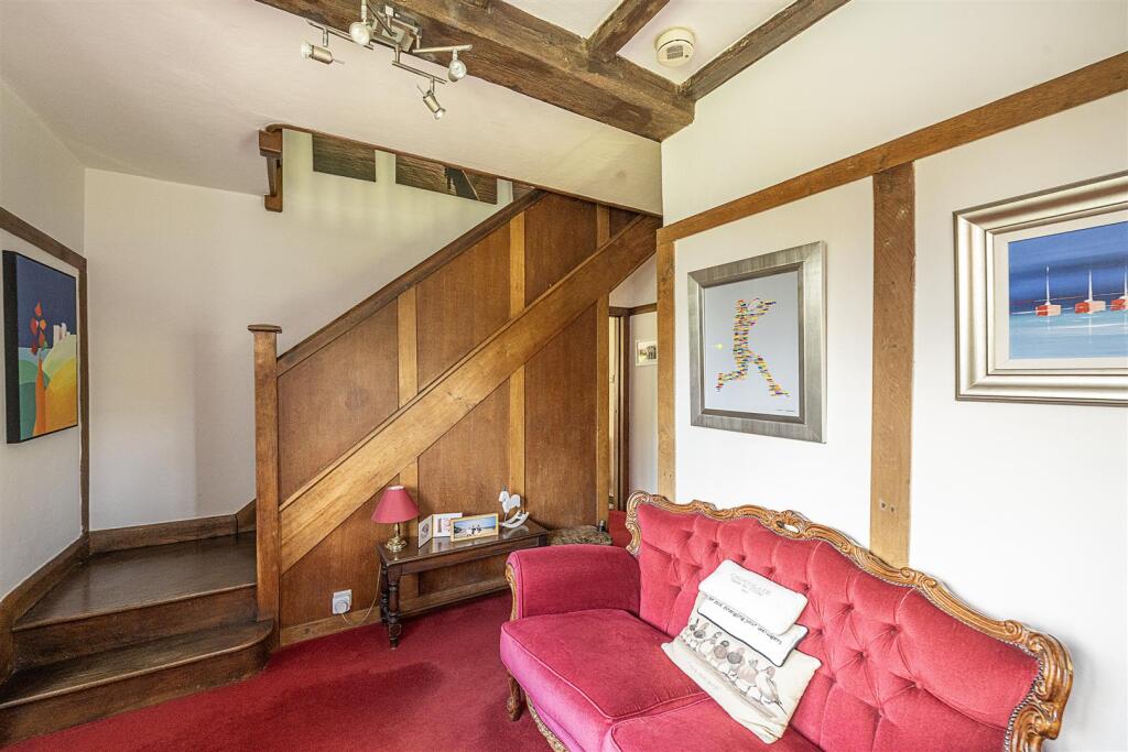 Additional image 4 of Lyndhurst Drive, Harpenden