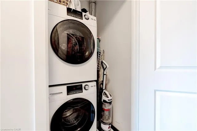 Additional image 18 of 2007 James St Unit 409