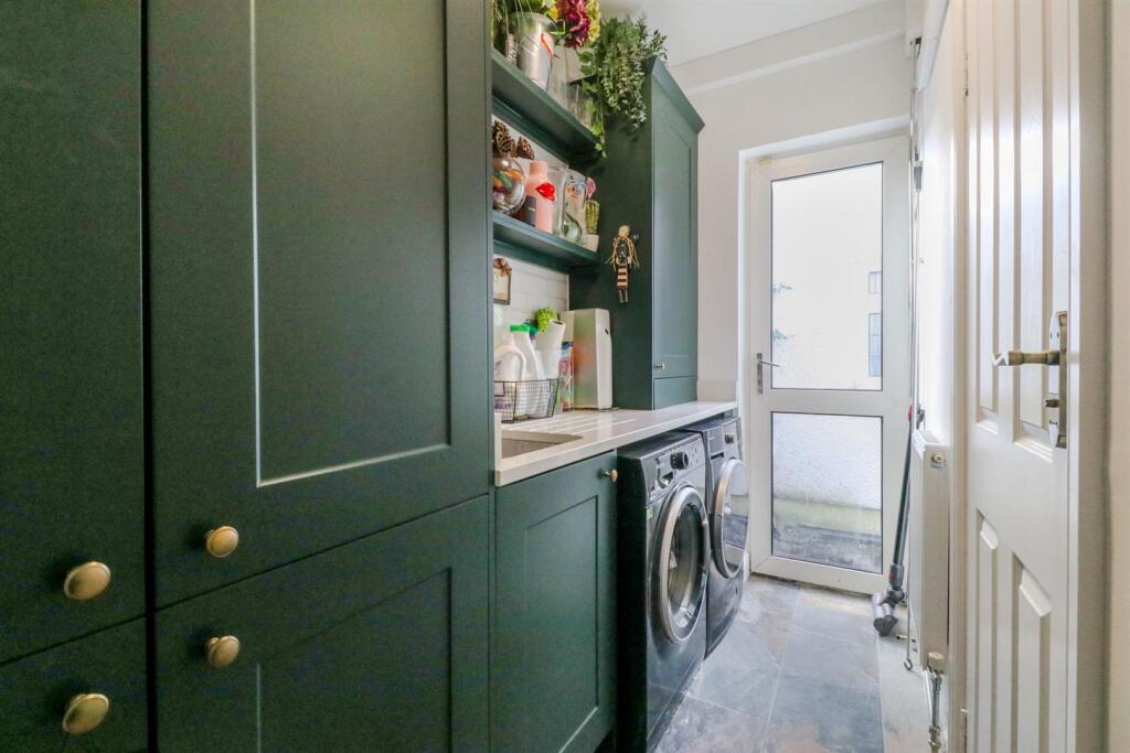 Additional image 14 of Georges Wood Road, Brookmans Park