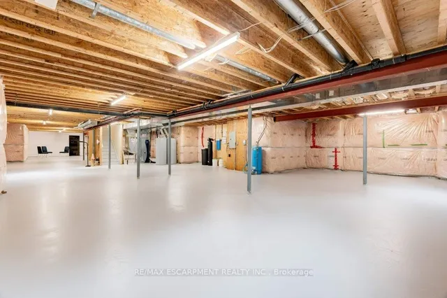 Additional image 39 of 17 TEWS Lane