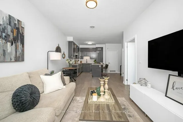 Additional image 17 of 2093 Fairview St Unit 2010