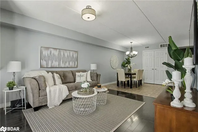 Additional image 3 of 1380 Main St Unit 204