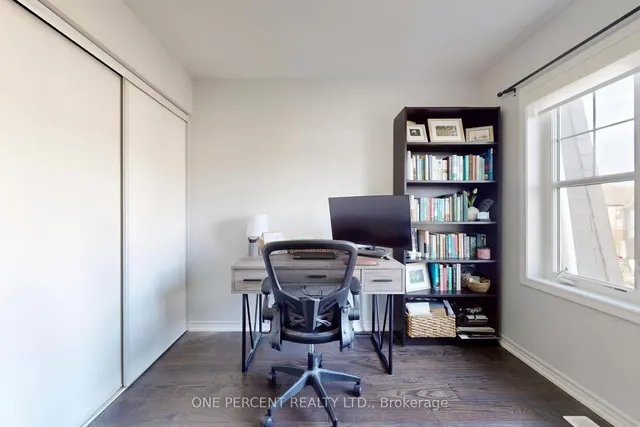 Additional image 32 of 501 Buckeye Crt Unit 25