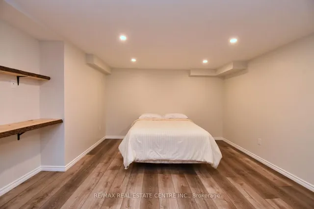 Additional image 39 of 35 Eringate Dr