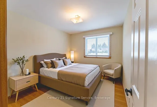 Additional image 7 of 15 Joy Crt