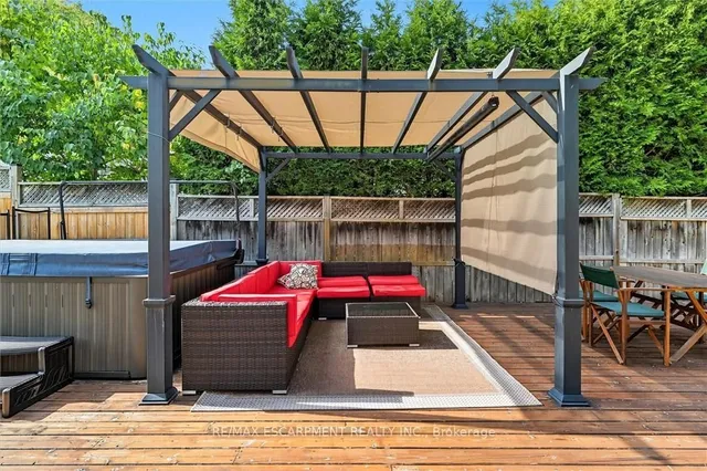 Additional image 40 of 641 HOLT Dr