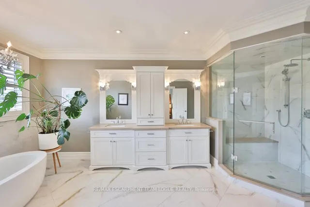 Additional image 25 of 2229 Lakeshore Rd