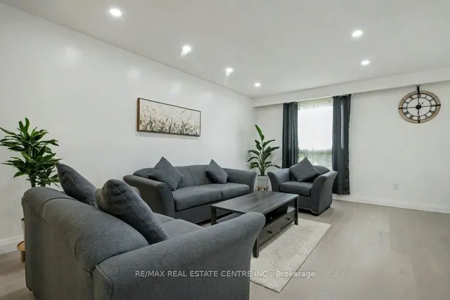 Additional image 7 of 40 Tara Crt