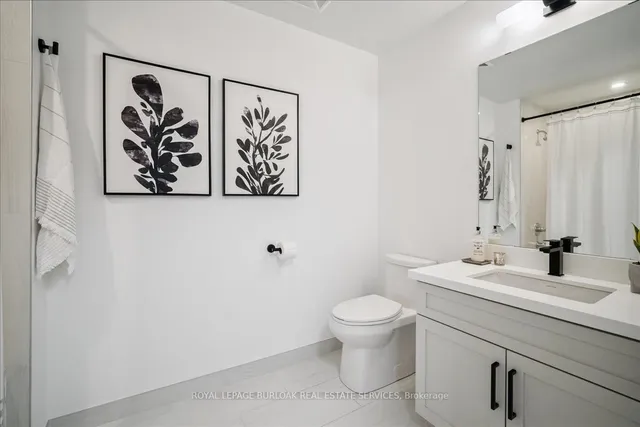 Additional image 20 of 2007 James St Unit 1405