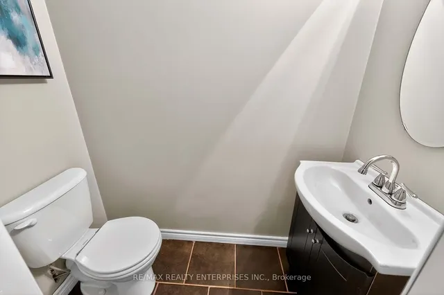 Additional image 38 of 1366 Upper Paradise Rd