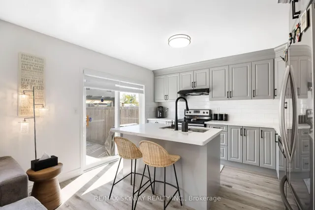 Additional image 19 of 1570 Cartwright Cres