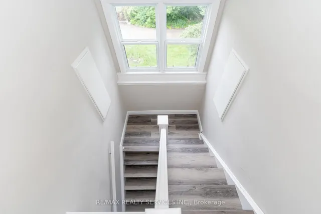 Additional image 17 of 2178 Highway 6