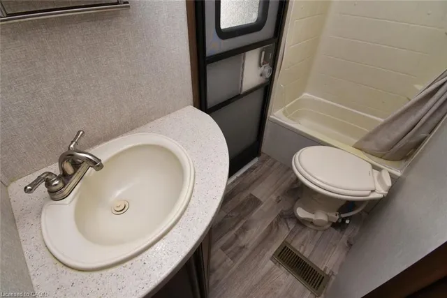 Additional image 20 of 1085 10th Concession Rd Unit 29