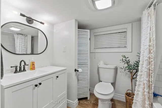 Additional image 23 of 42 Garside Ave