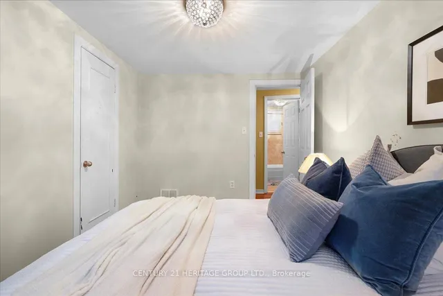 Additional image 22 of 732 Tate Ave