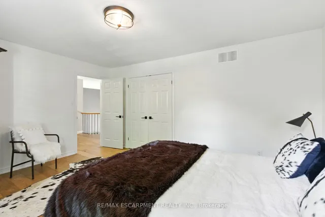 Additional image 28 of 587 Sandcherry Dr