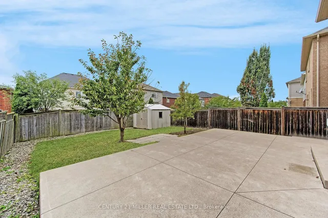 Additional image 23 of 126 Merrilee Cres