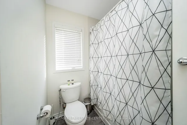 Additional image 43 of 486 Etheridge Ave