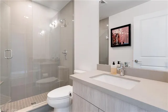 Additional image 17 of 2007 James St Unit 409