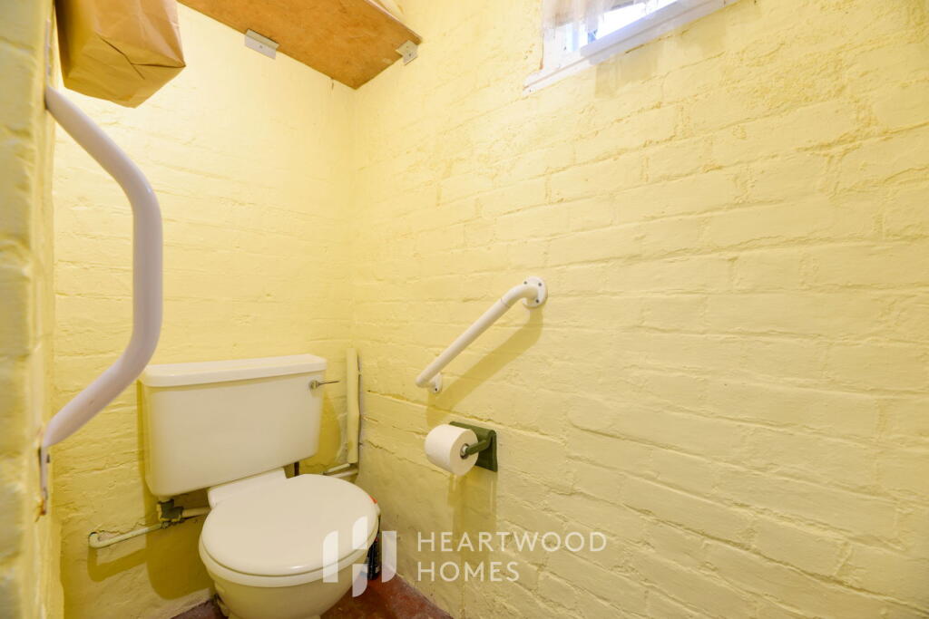 Additional image 19 of Gardeners Cottage, Batchwood Hall, St. Albans, AL3 5XA