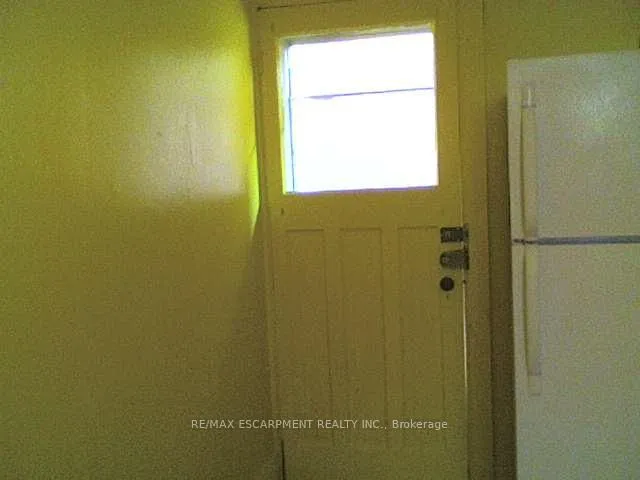 Additional image 17 of 59 VICTORIA Ave