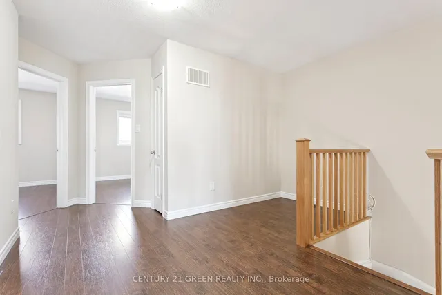 Additional image 24 of 50 Mosaic Dr