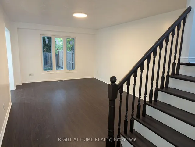 Additional image 11 of 73 Skyview Dr